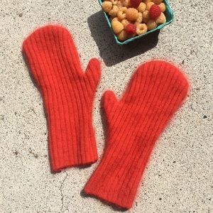 Very Cherry Mohair & Angora Mittens!!